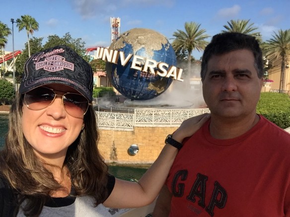 13x18fUniversal_disney_0707