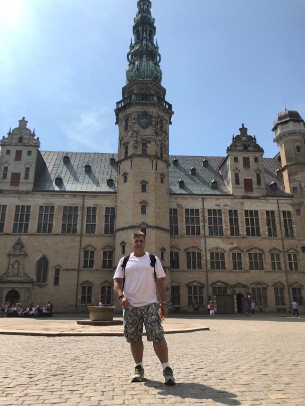 8BA89F8E-175B-4F79-8523-FCAF27B6649C