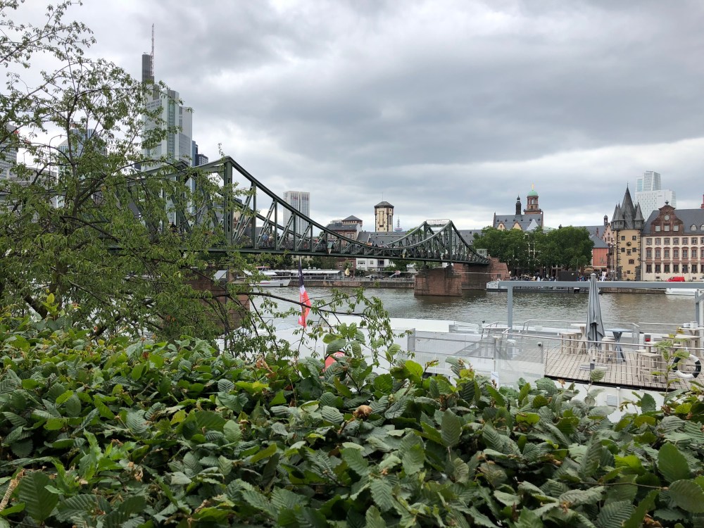 269DC879-7AF6-4F0C-B8FC-238AFF33289C